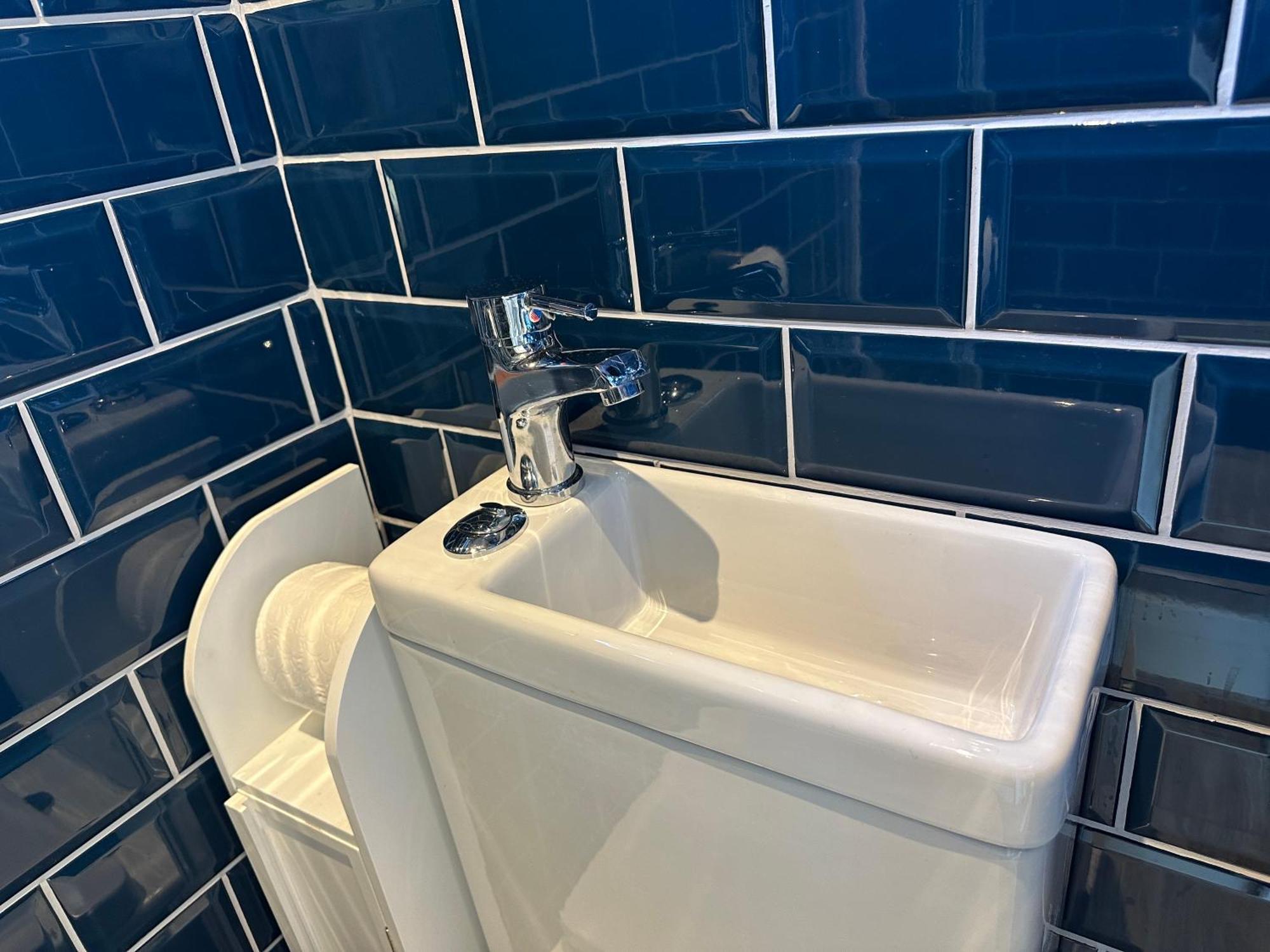 Cherry Cottage Retro Stay, Stourport Екстериор снимка