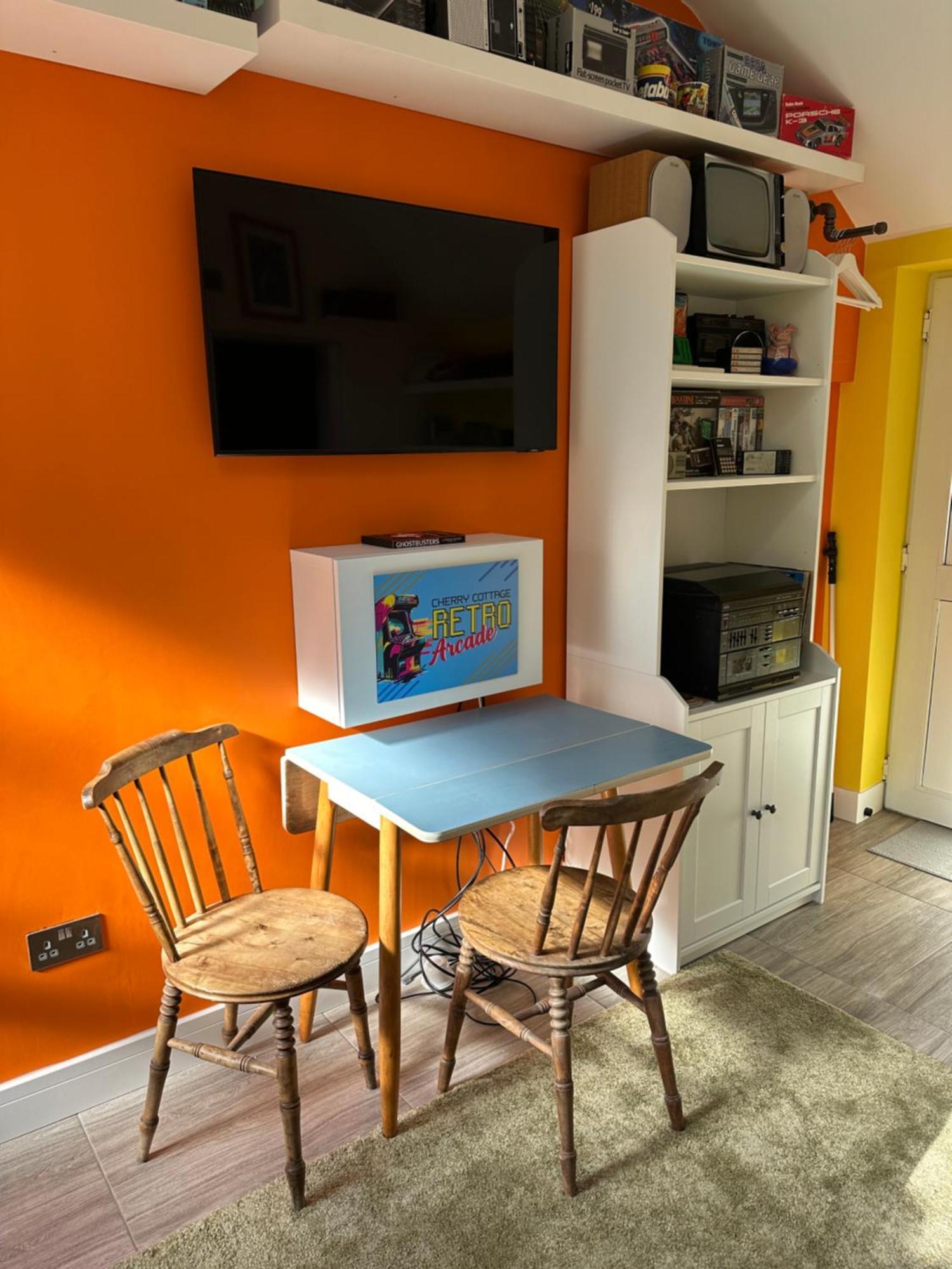 Cherry Cottage Retro Stay, Stourport Екстериор снимка