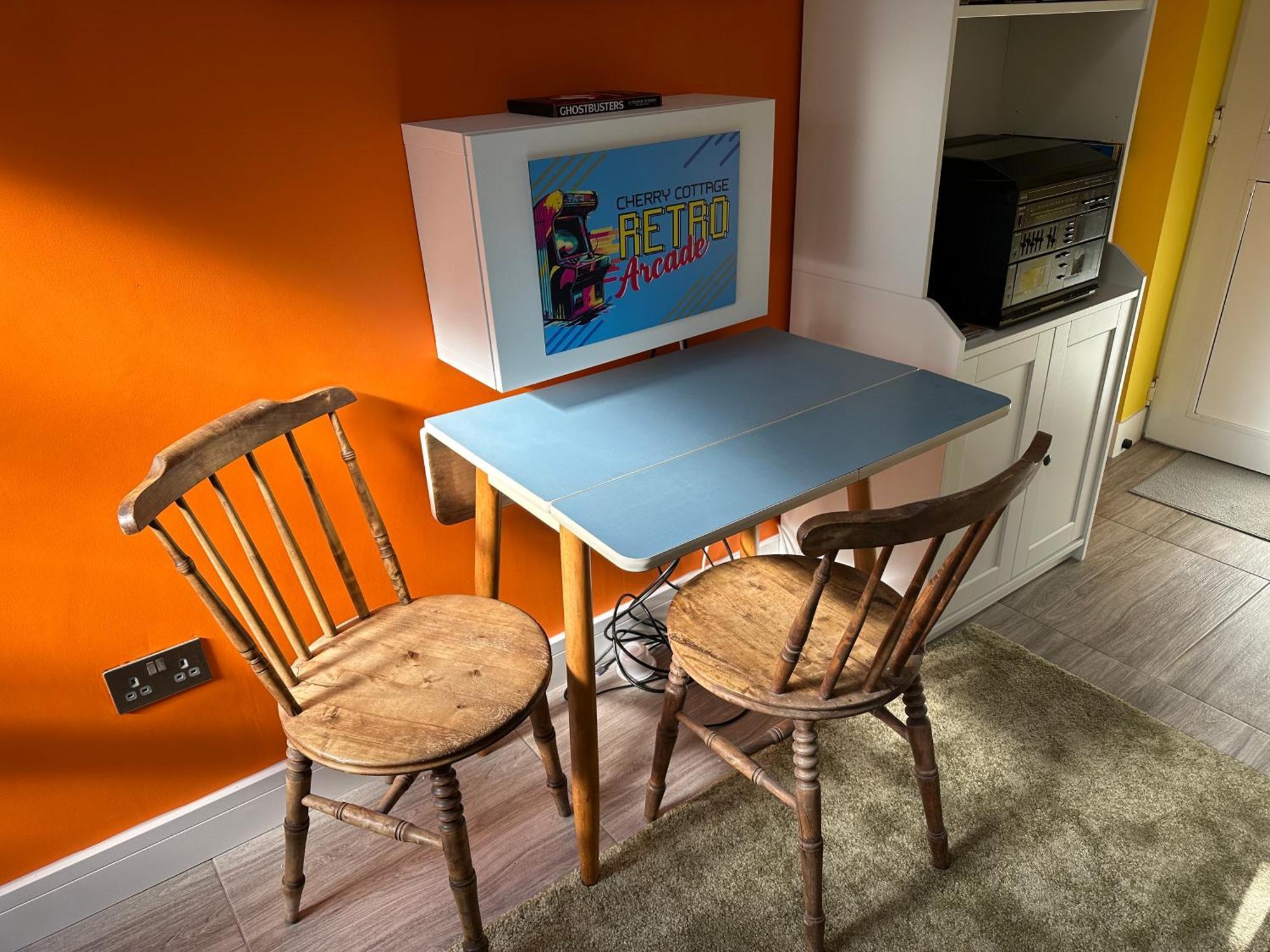 Cherry Cottage Retro Stay, Stourport Екстериор снимка
