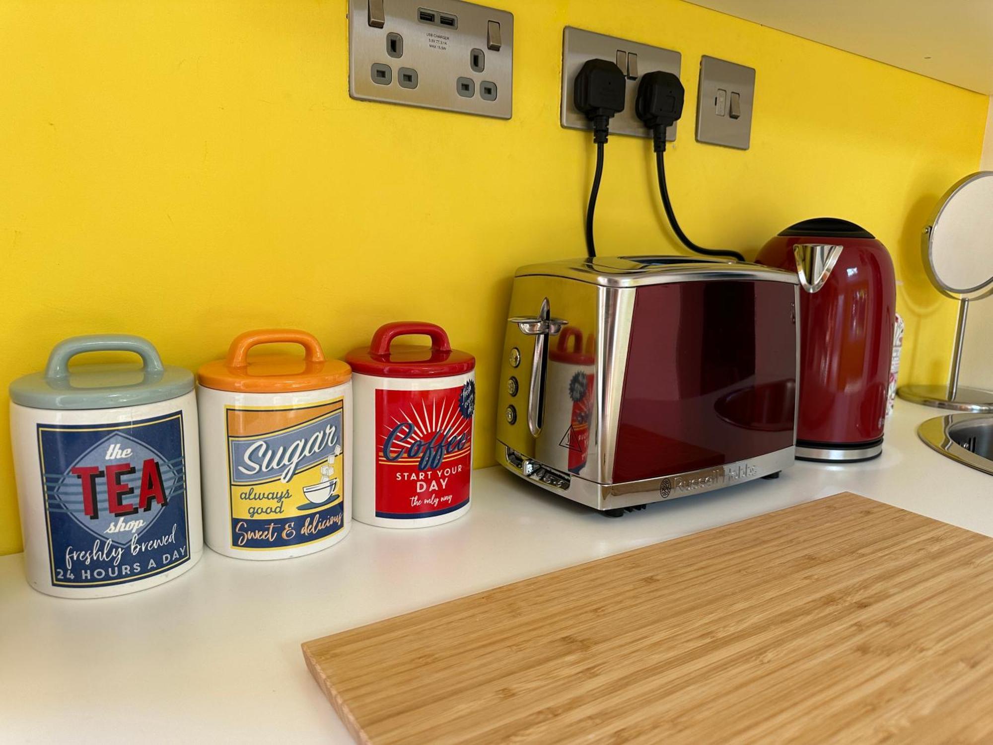 Cherry Cottage Retro Stay, Stourport Екстериор снимка