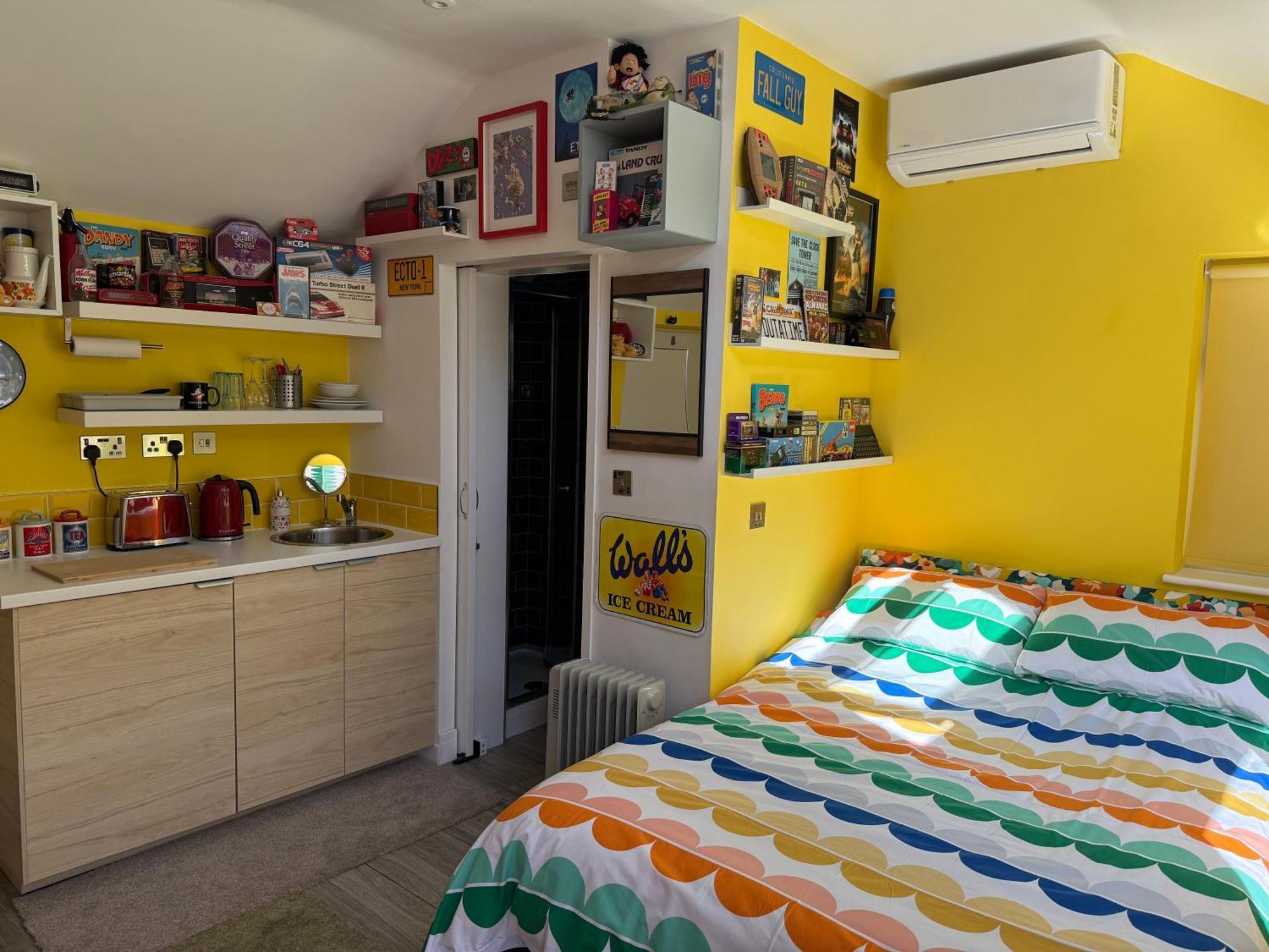 Cherry Cottage Retro Stay, Stourport Екстериор снимка