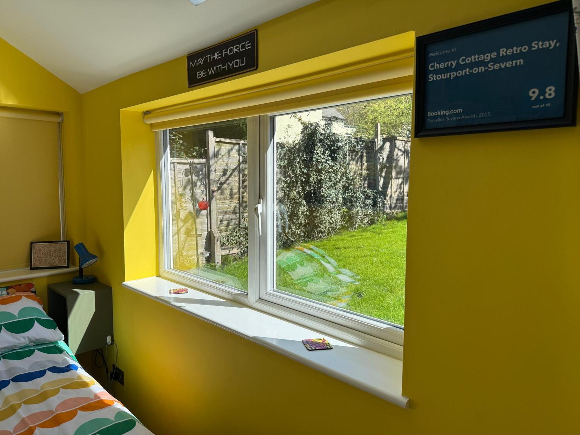 Cherry Cottage Retro Stay, Stourport Екстериор снимка